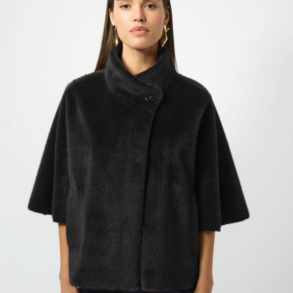 NWOT Joseph Ribkoff Cream Faux Fur Cape Jacket - Picture 4 of 5